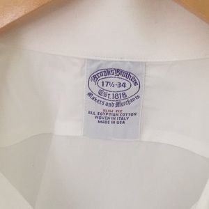 Brooks Brothers men’s white dress shirt